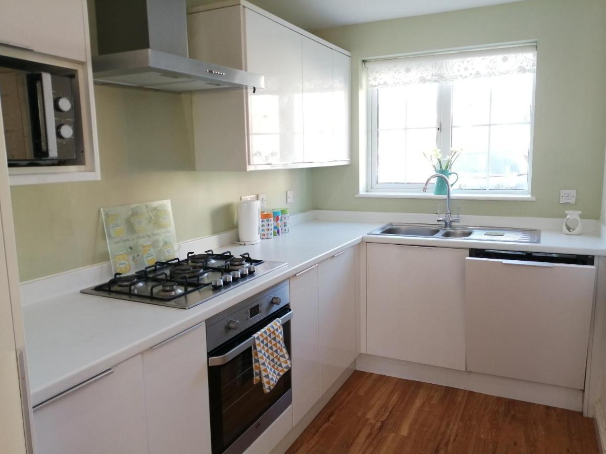 Spacious Townhouse With Sea Views Near Cardiff Barry Exteriér fotografie